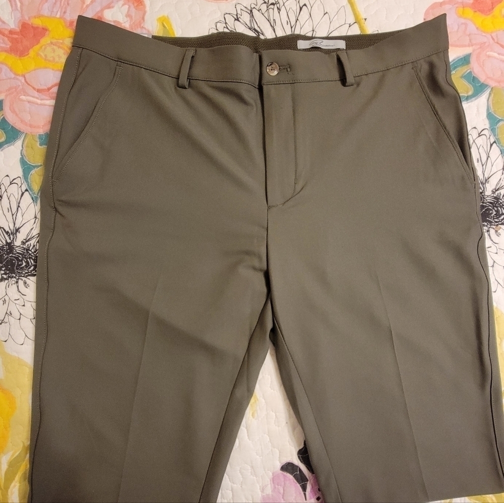 NWT Greg Norman Men's Performance Classic Pants